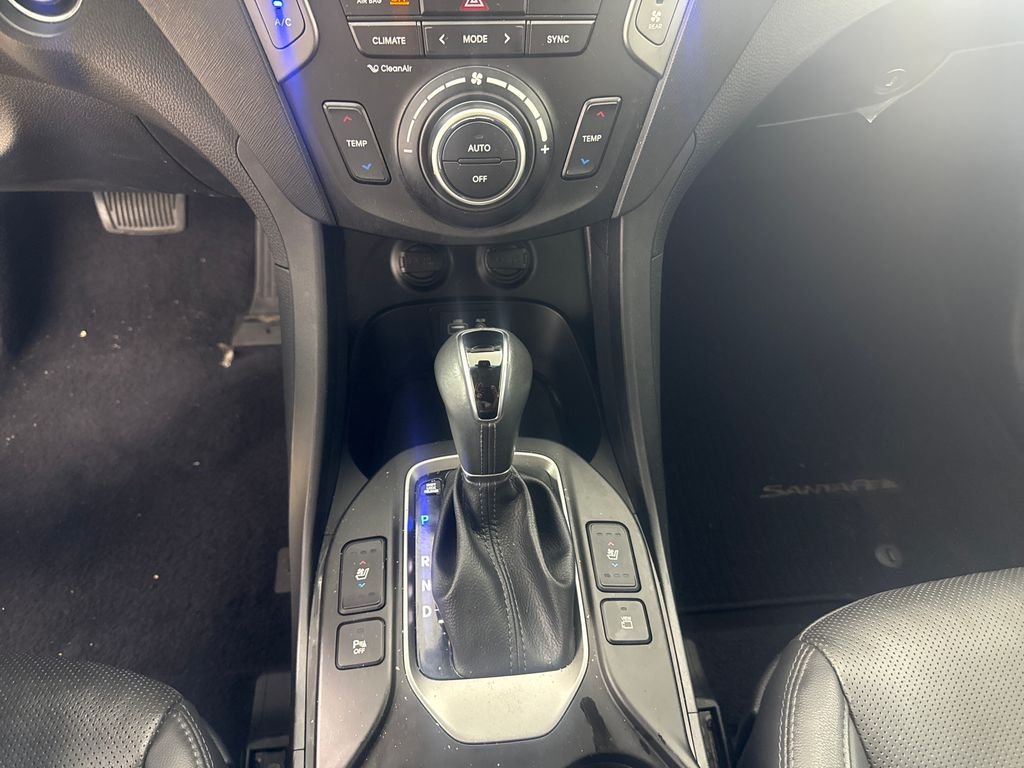 Used 2018 Black Hyundai SE Ultimate image 26