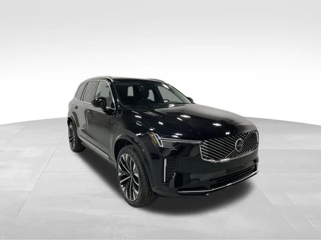 2026 Volvo XC90 Plus - Photo 8