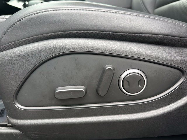 Used 2026 White Hyundai SEL image 16