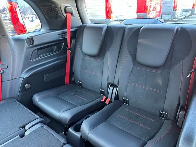 New 2026 MANUFAKTUR Alpine Grey Mercedes-Benz AMG® GLB 35 4MATIC® SUV image 42