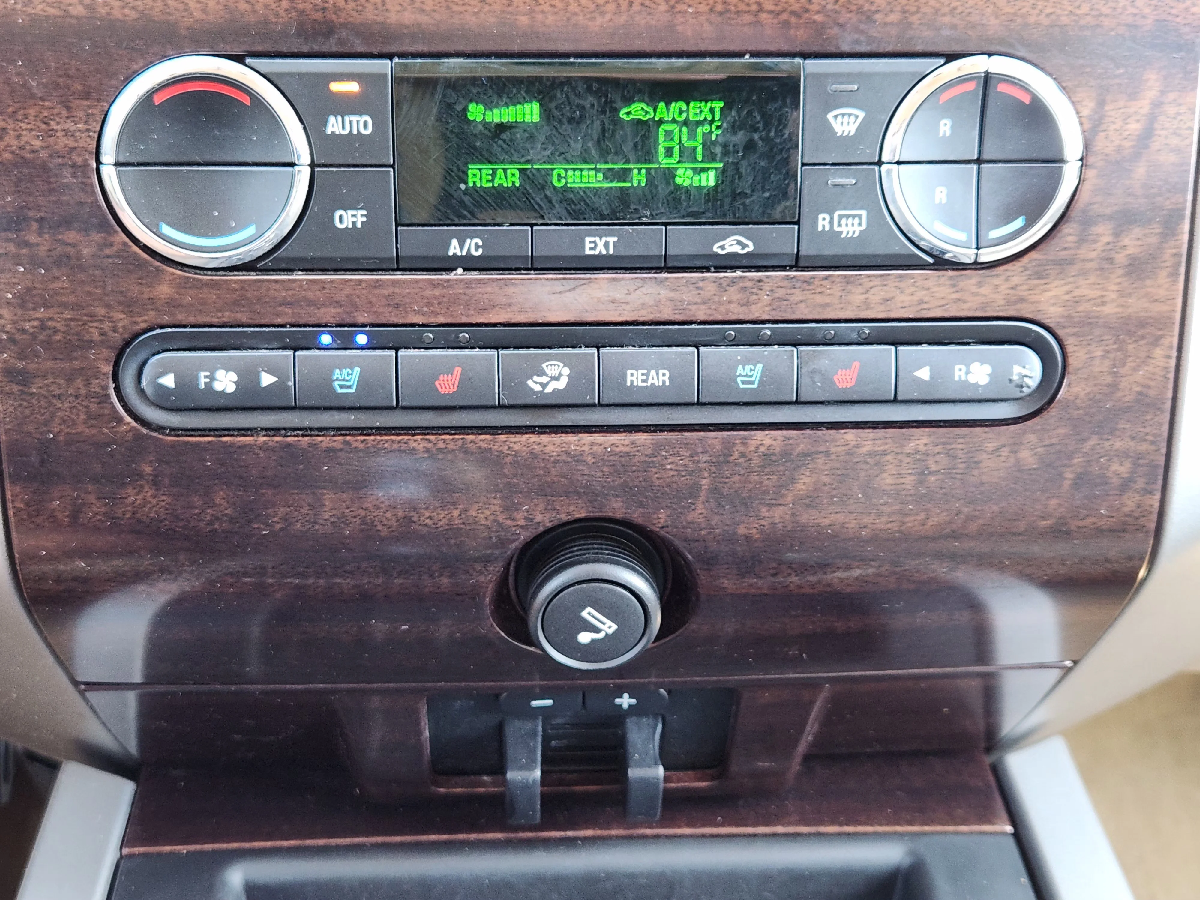 Used 2013 Blue Ford XLT image 20