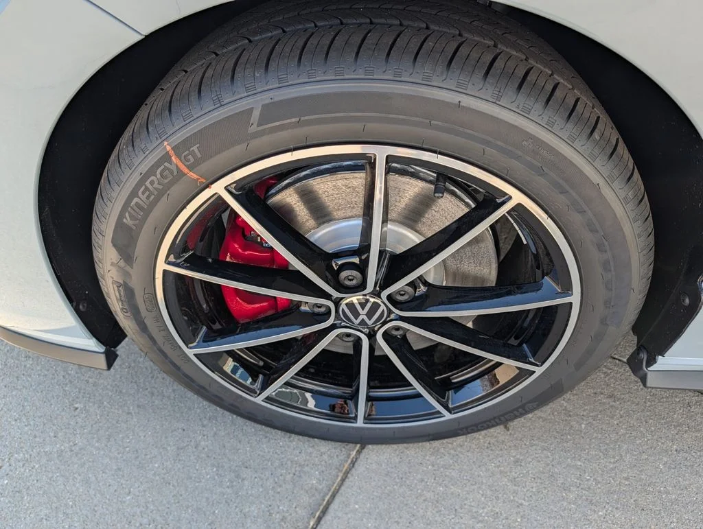 New 2026 Gray Volkswagen 2.0T Autobahn image 9