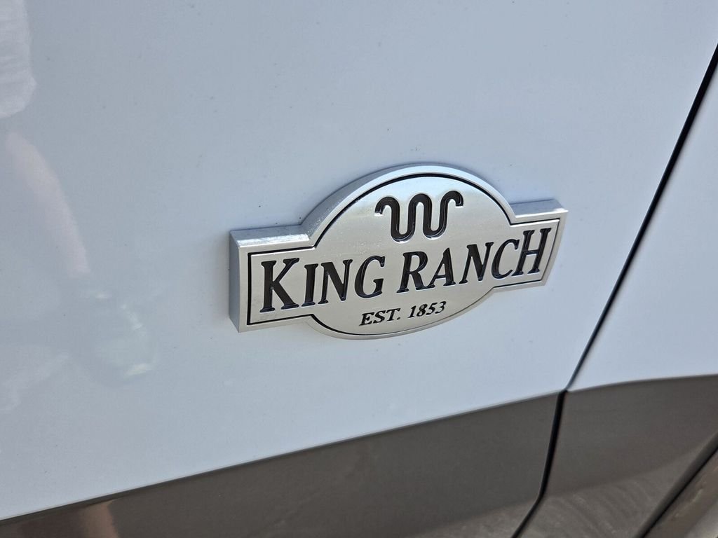 Used 2018 White Ford King Ranch image 16