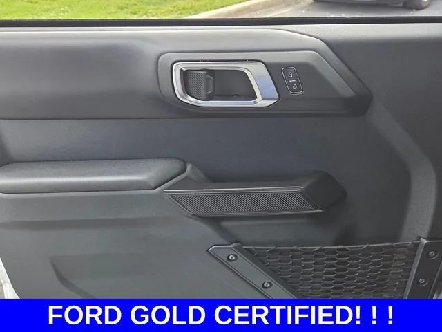 Certified Used 2025 Oxford White Ford Badlands image 30