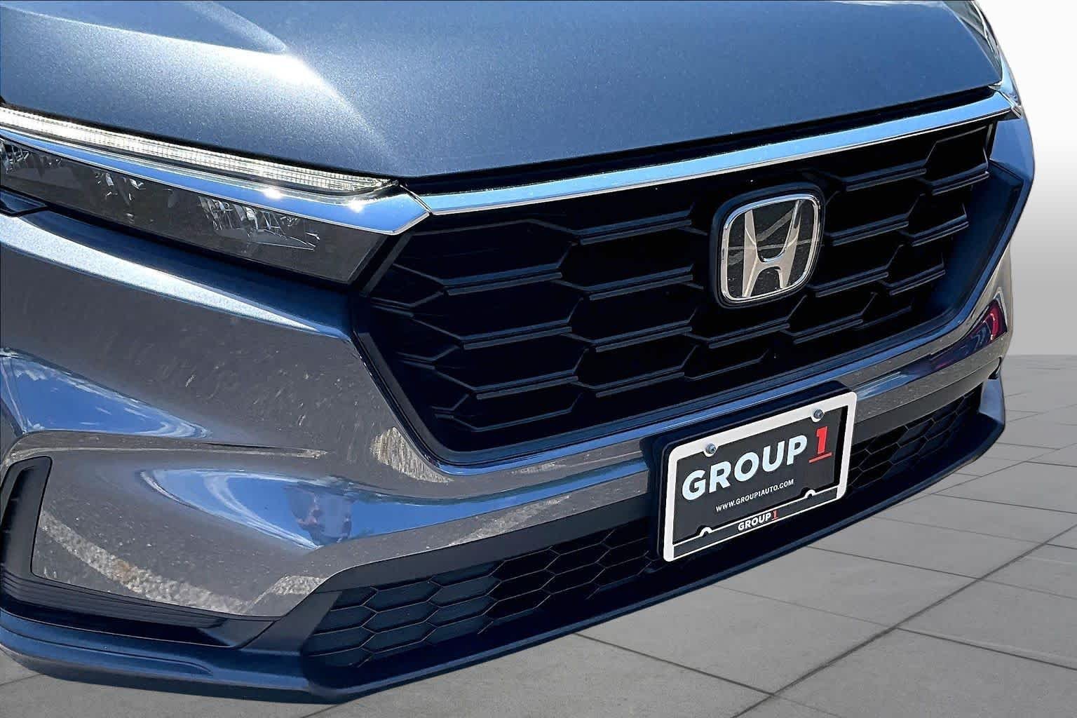 2024 Honda CR-V LX - Photo 31