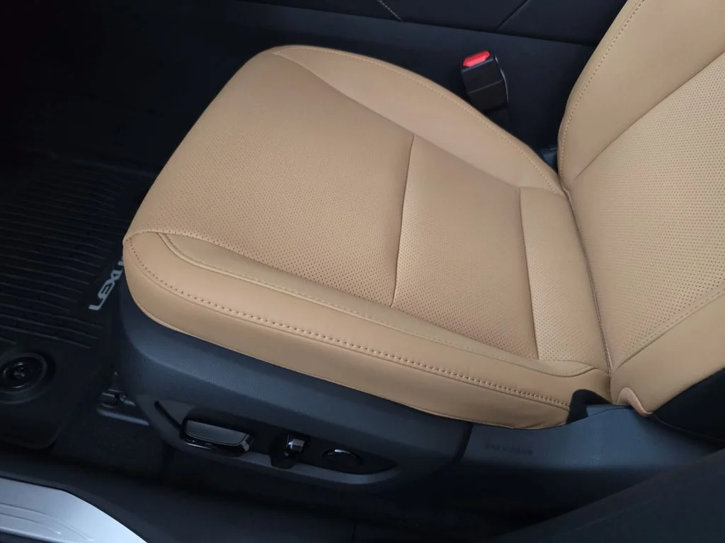 New 2026 Cloudburst Gray Lexus PREMIUM image 27