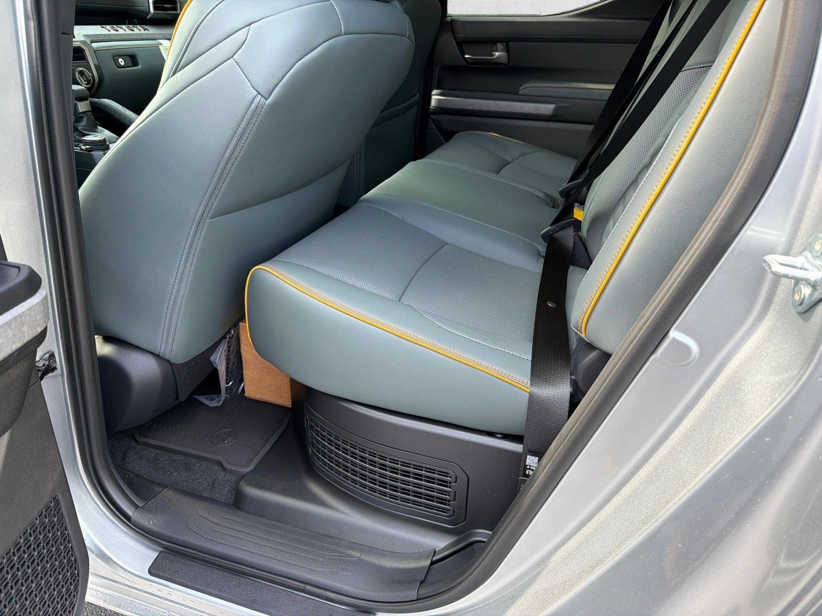 New 2026 Celestial Silver Metallic Toyota Trailhunter image 20