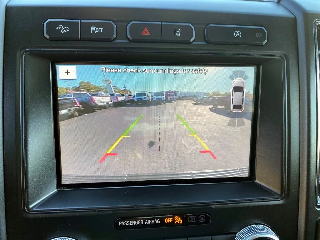 Used 2018 Shadow Black Ford Limited image 15