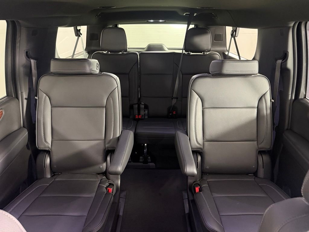 Used 2025 Onyx Black GMC Denali image 19