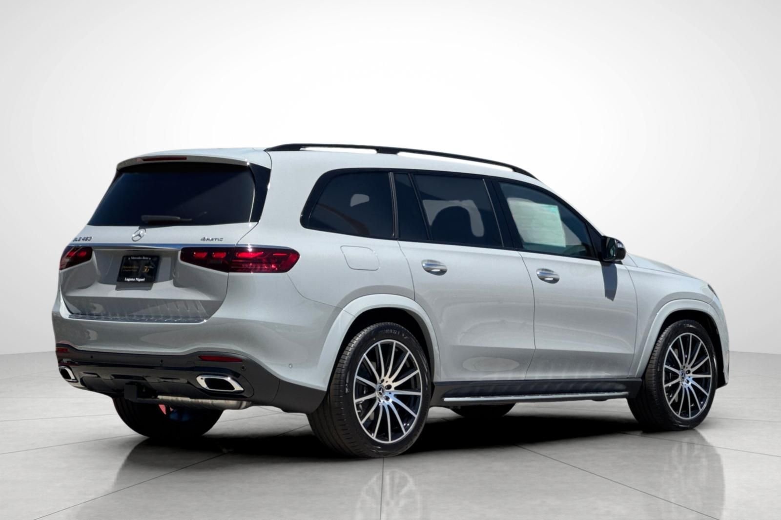New 2026 MANUFAKTUR Alpine Grey Mercedes-Benz GLS 450 image 13