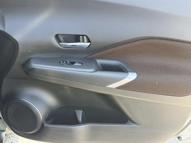 Used 2022 Gray Nissan SR image 23