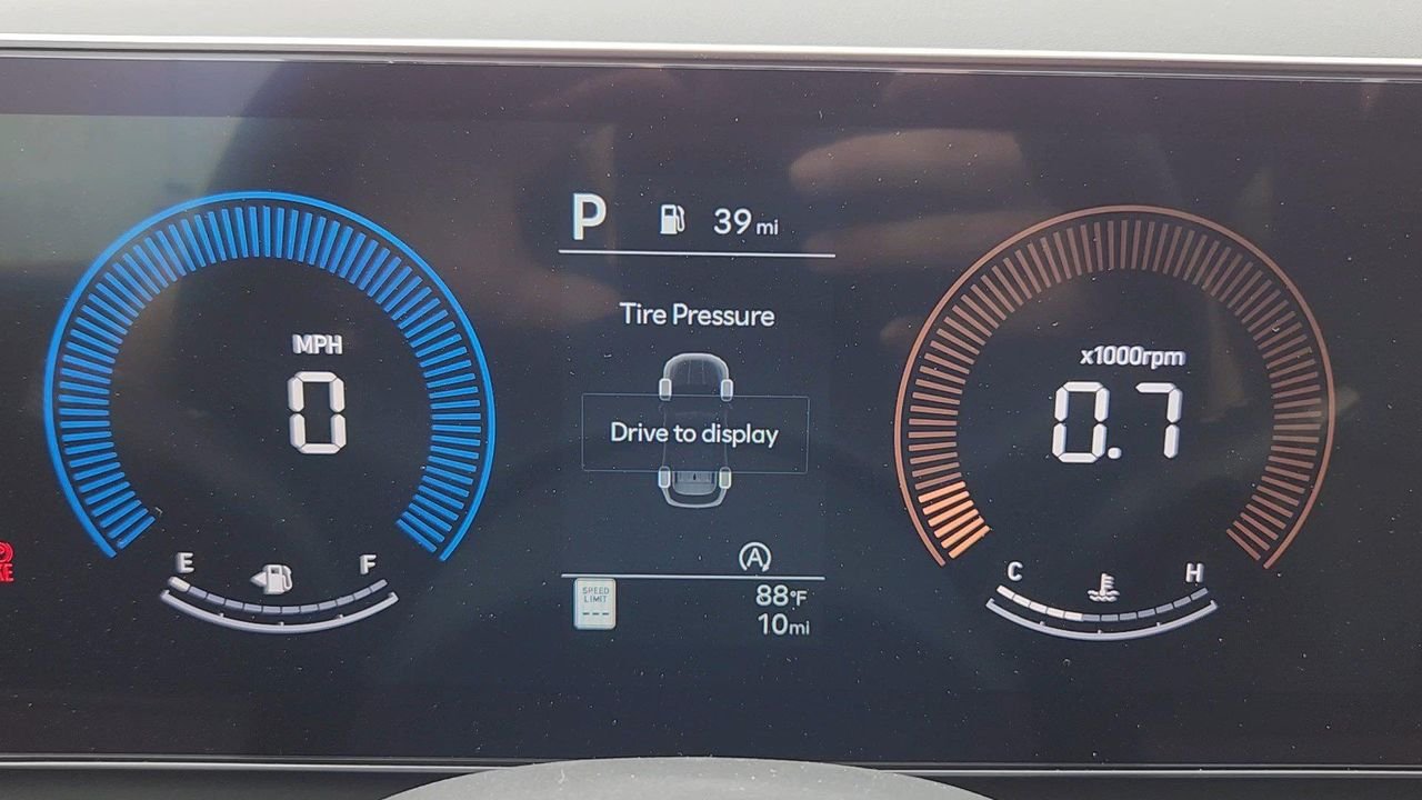 New 2026 Serenity White Pearl Hyundai XRT AWD image 10