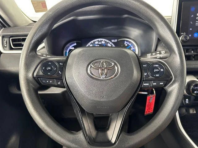 Certified Used 2024 MAGNETIC GRAY MET. Toyota  image 19