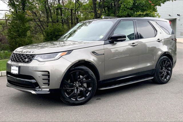 2025 Land Rover Discovery Dynamic SE
