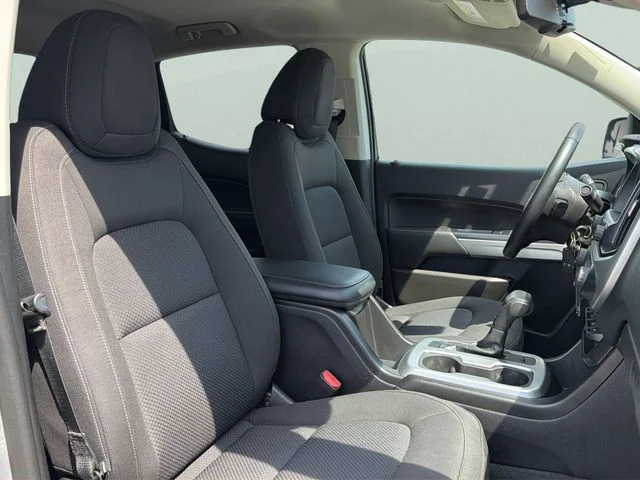 Used 2020 Silver Chevrolet LT image 20