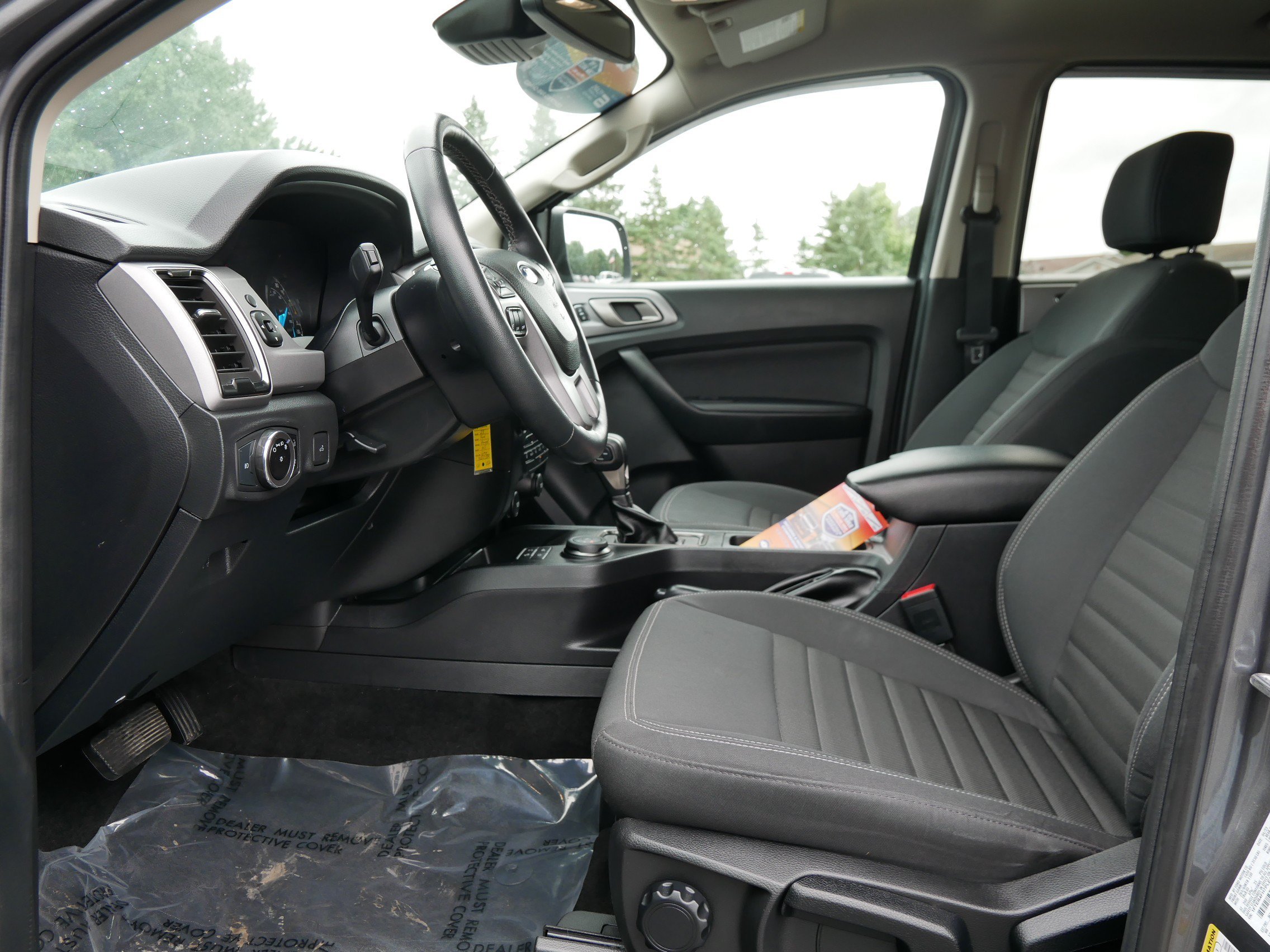 Used 2023 Gray Ford XLT image 10