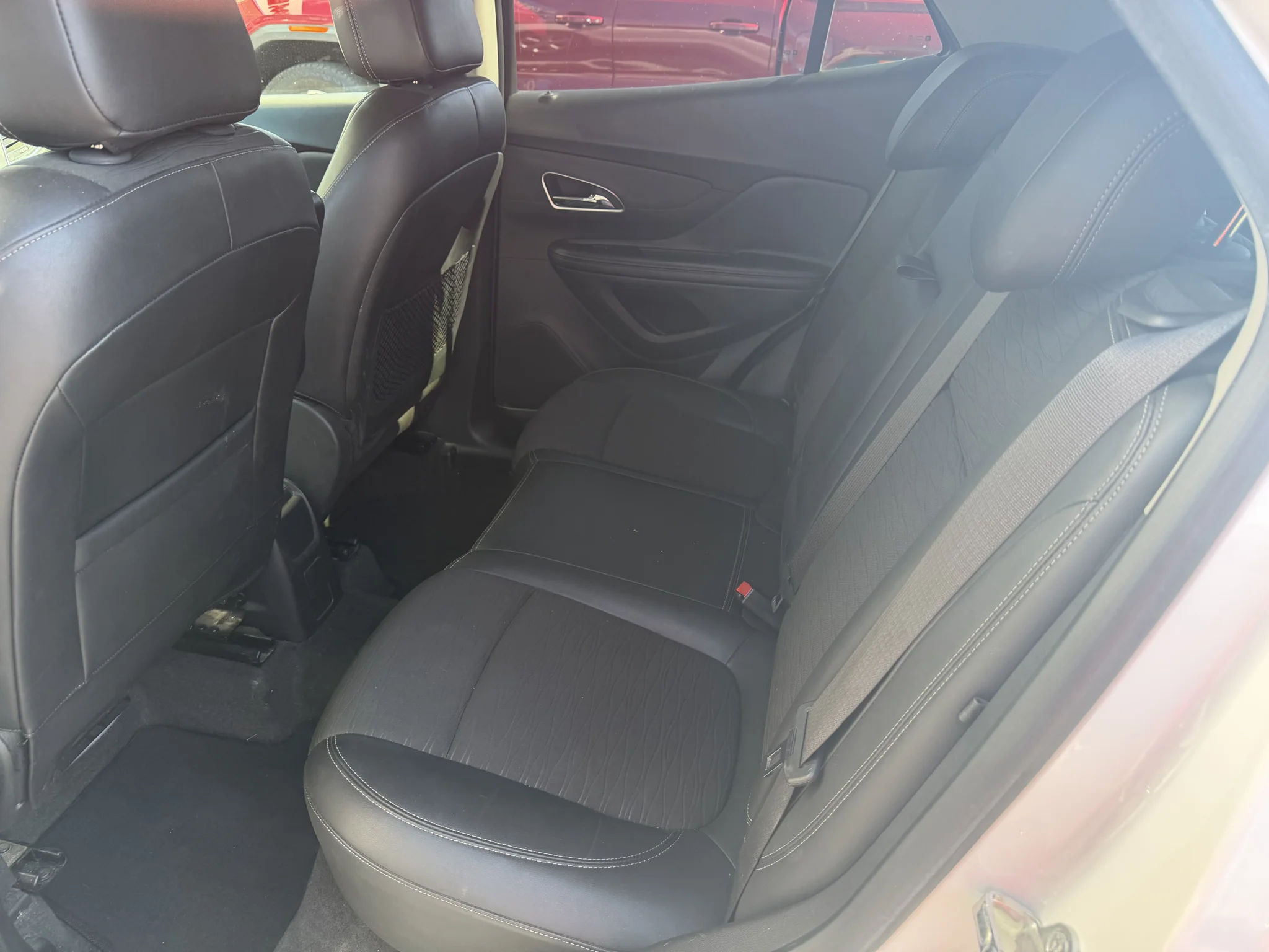 Used 2016 Includes (BQX) Satin Nickel Metallic lower accent color.) Buick  image 4