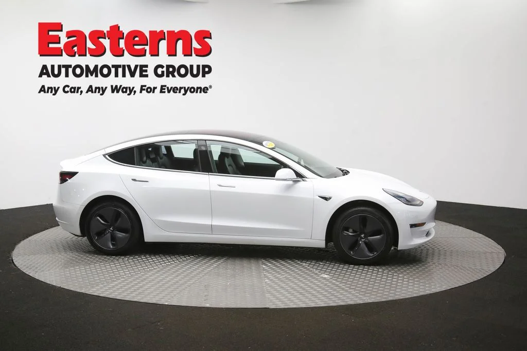 Used 2018 White Tesla Mid Range image 40