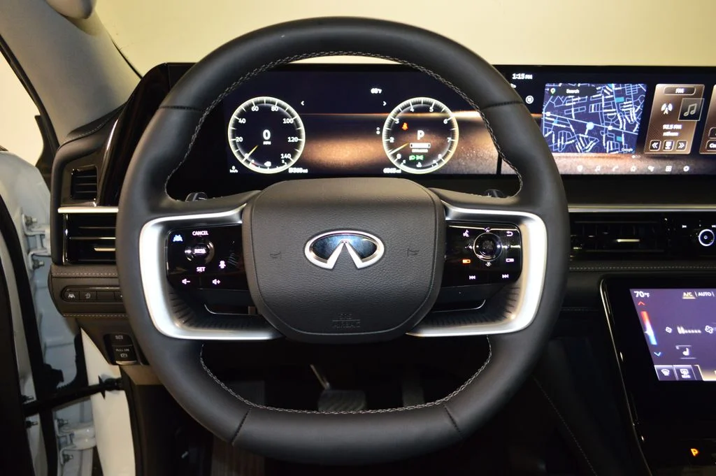 Certified Used 2025 White INFINITI PURE image 20