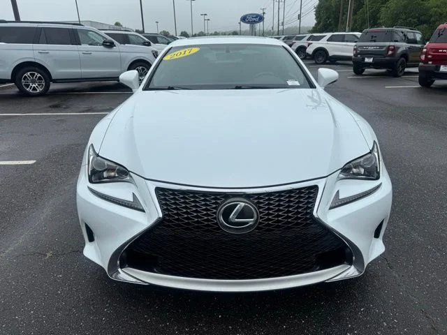 Used 2017 White Lexus 200t image 2