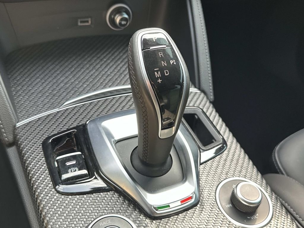 Used 2024 Vesuvio Gray Metallic Alfa Romeo Quadrifoglio image 24