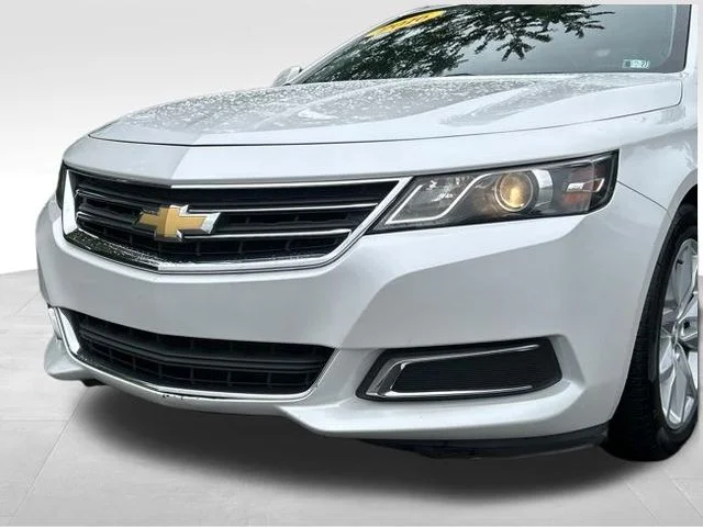 Used 2016 Beige Chevrolet LT image 9