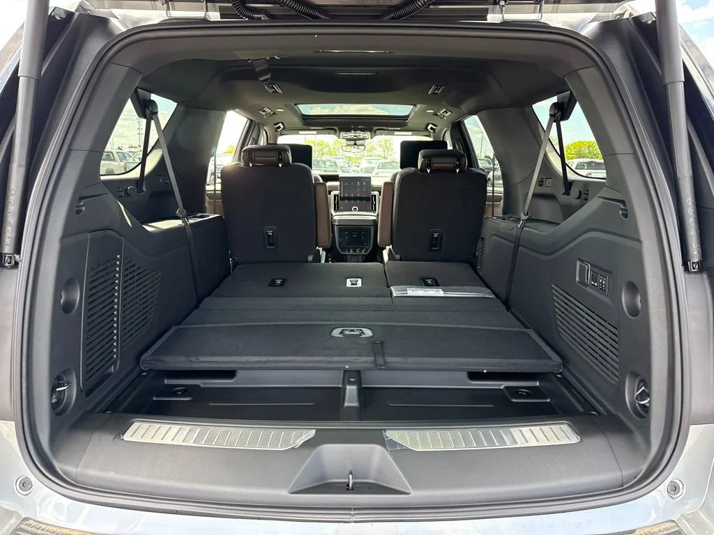 2026 GMC Yukon XL Denali Ultimate - Photo 35