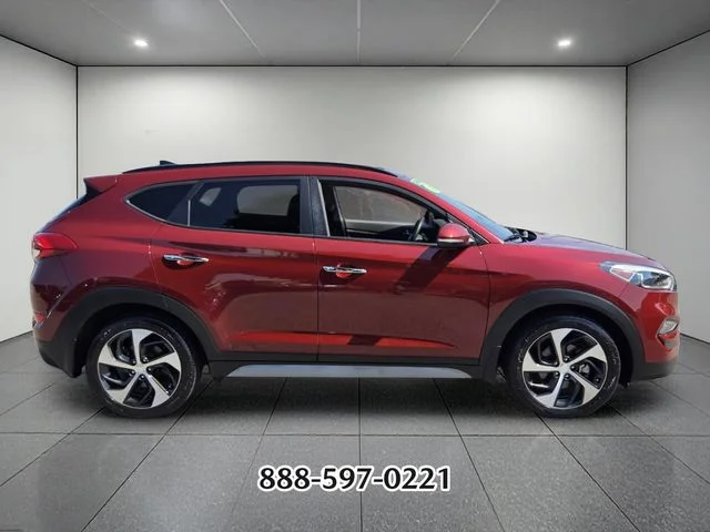 Used 2018 Red Hyundai Limited image 6