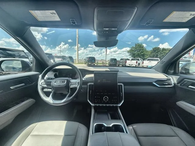 2026 GMC Acadia Elevation - Photo 19
