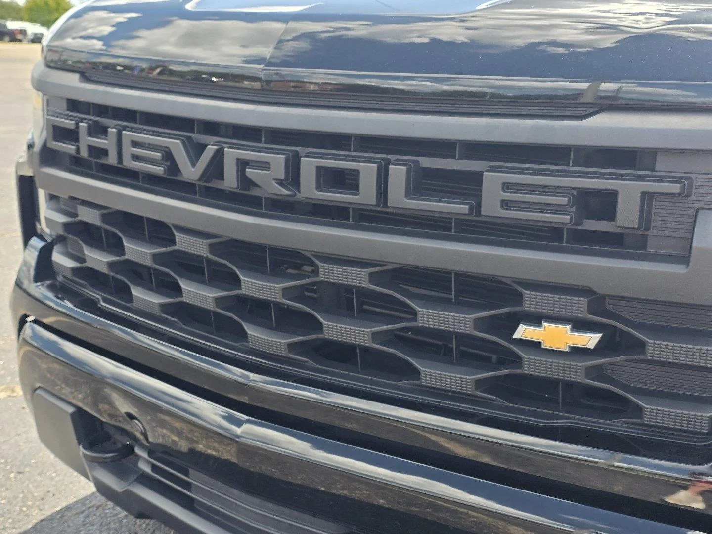 Used 2023 Black Chevrolet Custom image 31