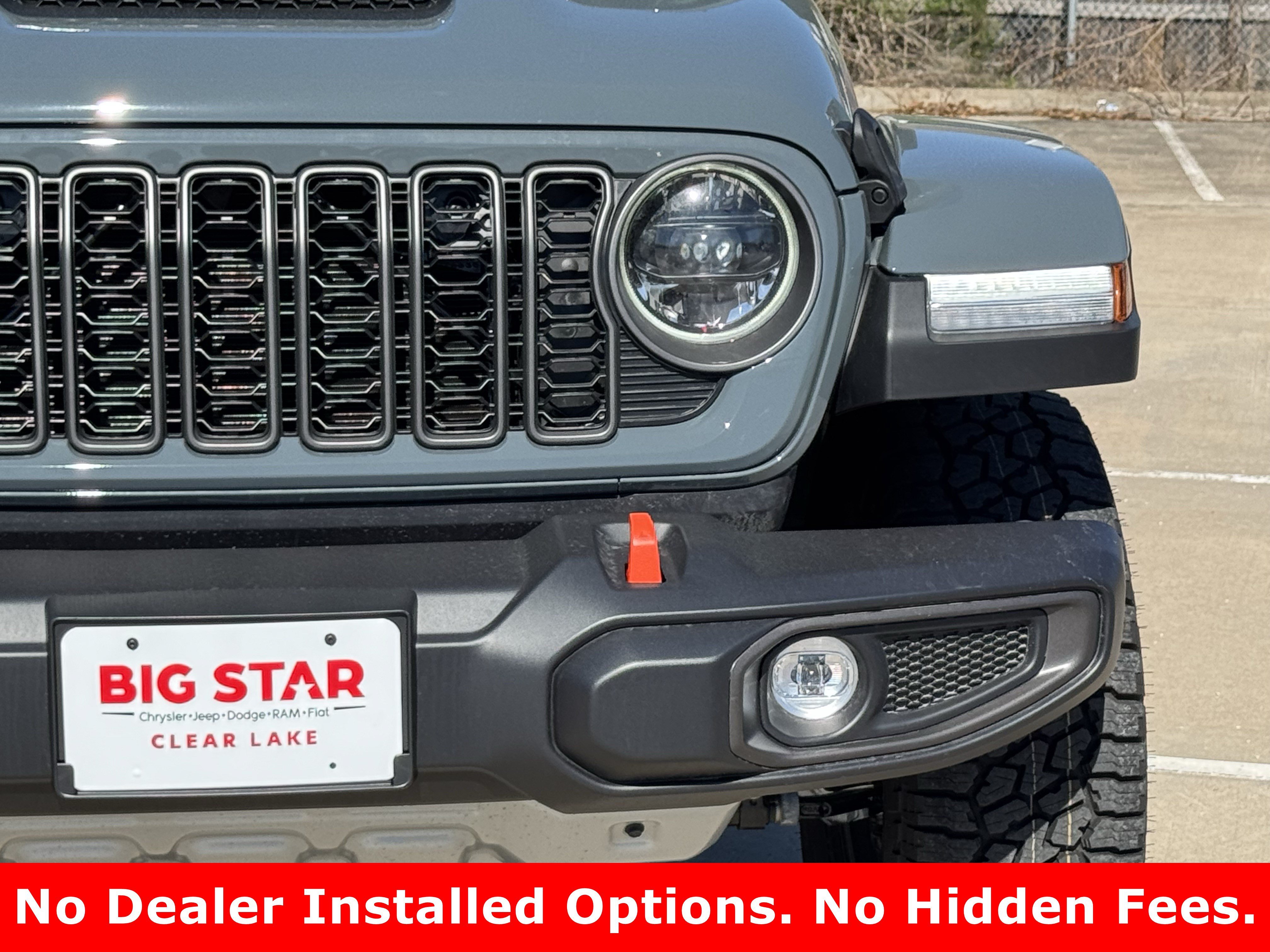 New 2026 Anvil Clear-Coat Exterior Paint Jeep Mojave image 4