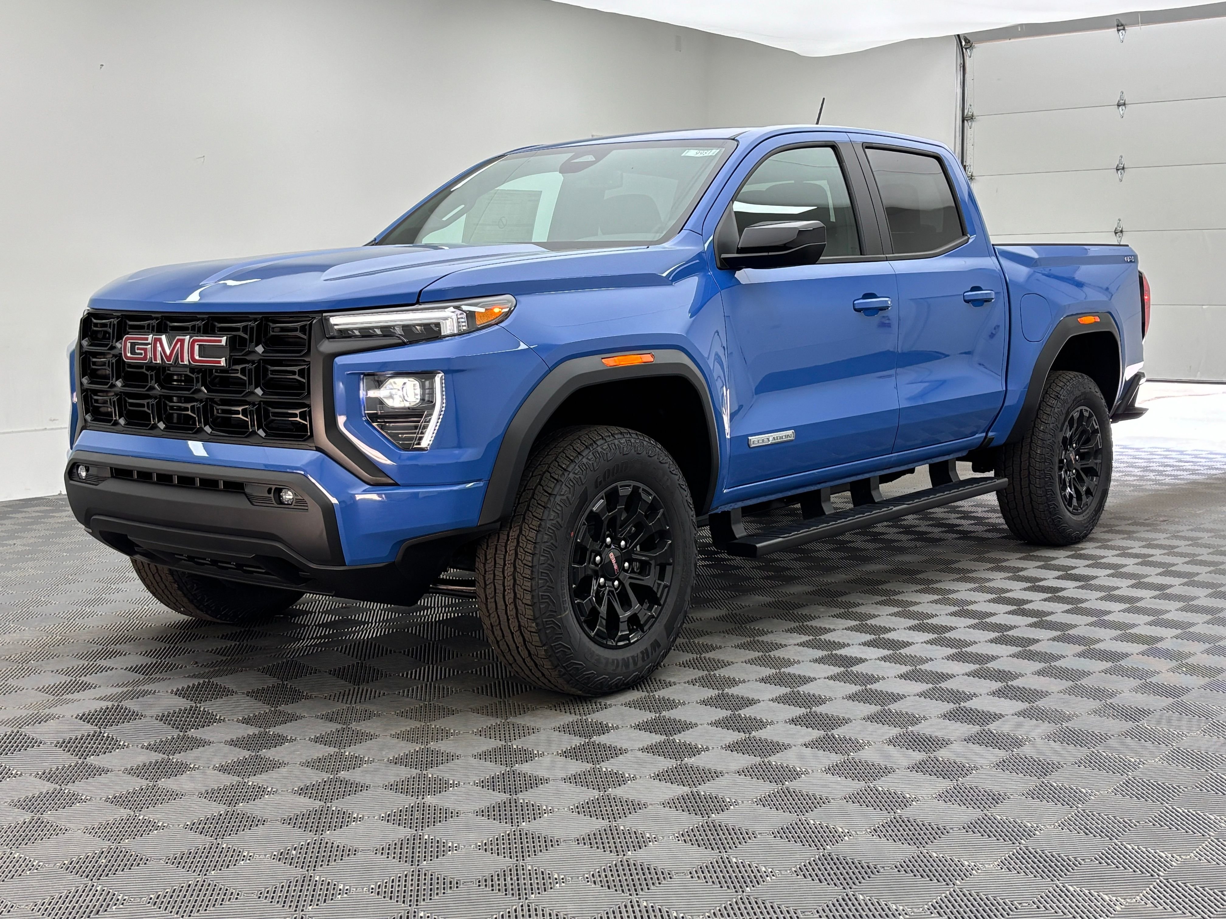 New 2026 Rapids Metallic GMC Elevation image 2