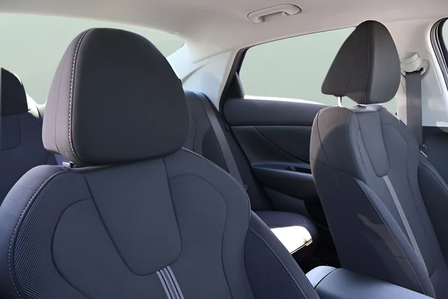 Used 2026 Blue Hyundai SE image 16