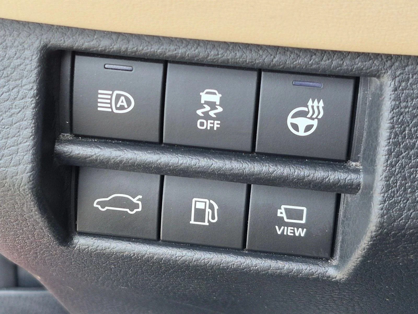 Used 2019 Ruby Flare Pearl Toyota Limited image 12