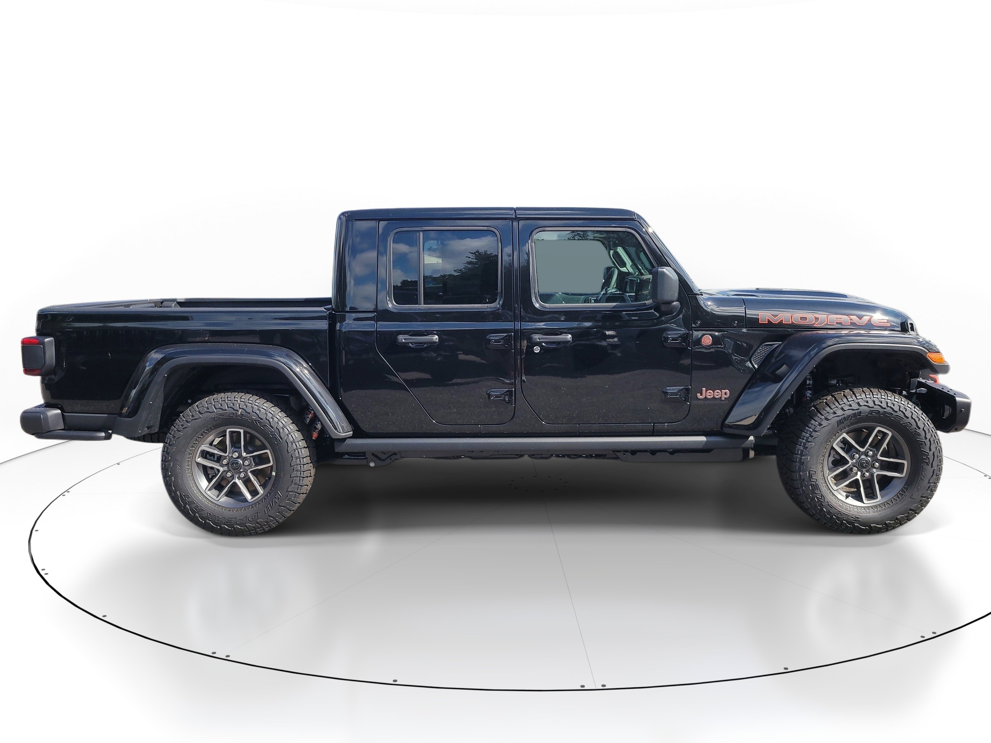New 2026 Black Clear-Coat Exterior Paint Jeep Mojave X image 5