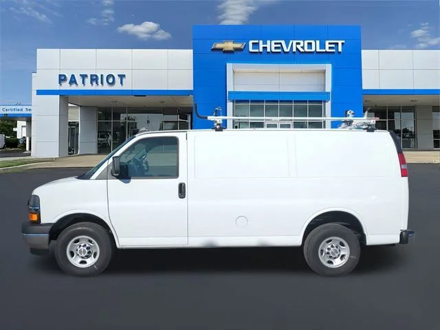 2024 Chevrolet Express Cargo Work Van - Photo 8