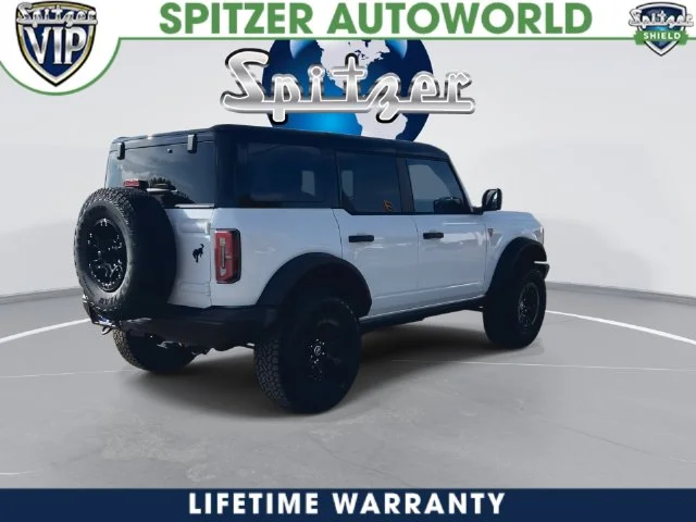 New 2026 Oxford White Ford Badlands® image 15