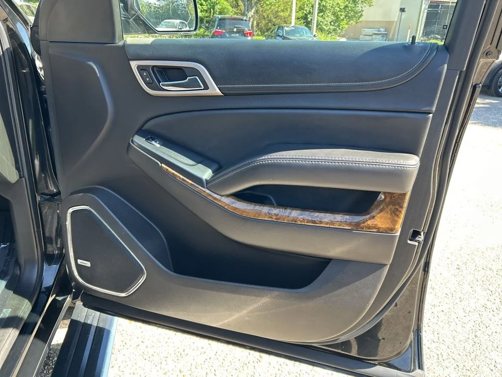 Used 2016 Black GMC Denali image 25