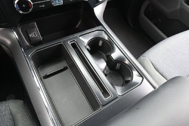 New 2026 Agate Black Metallic Ford XLT image 28