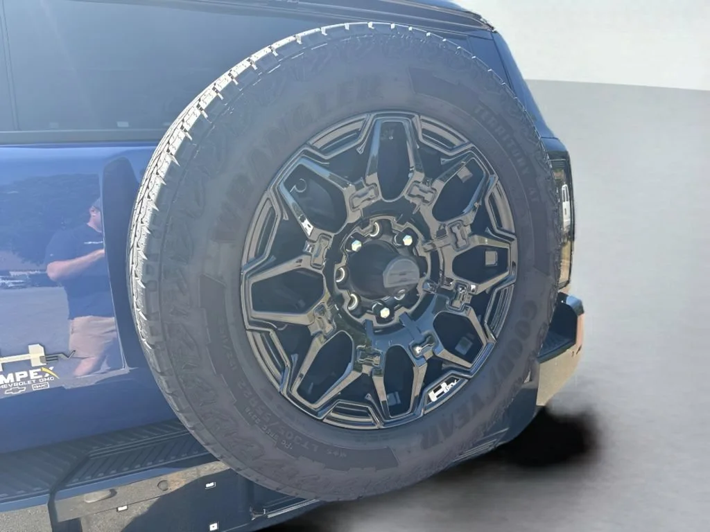 Used 2024 Supernova Metallic (Dark Blue) GMC 2X image 36