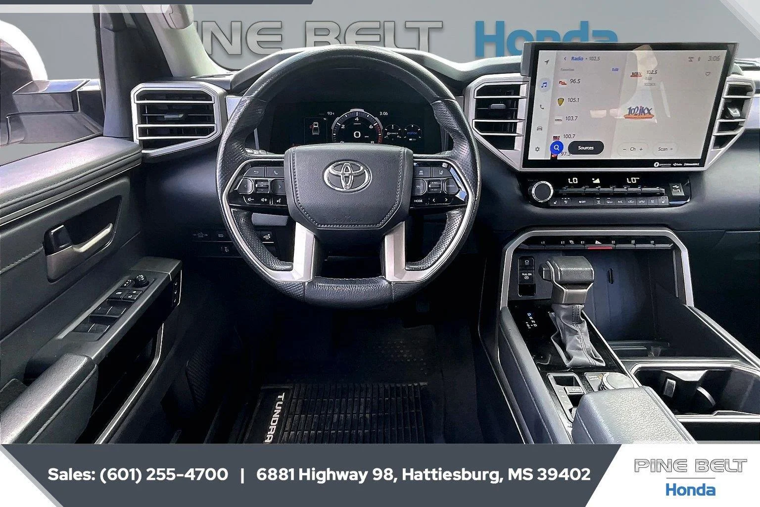 Used 2022 White Toyota Limited Hybrid image 5