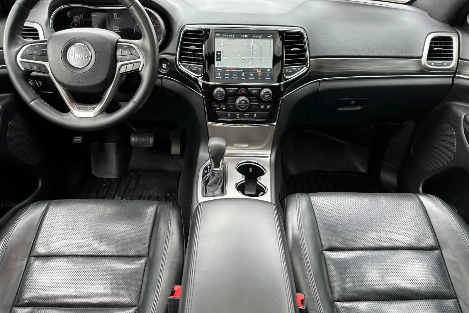 Certified Used 2019 Granite Crystal Clearcoat Metallic Jeep Limited image 3