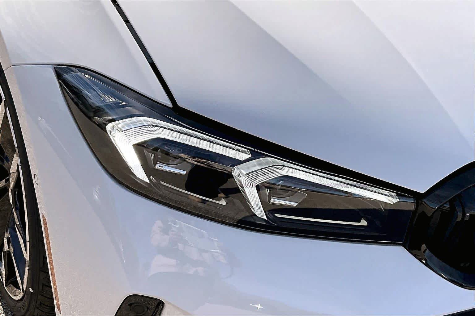2026 BMW 3 Series 330i - Photo 13