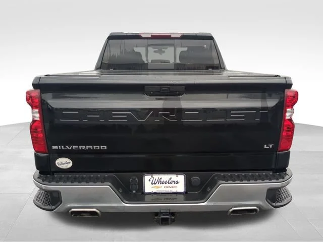 Used 2021 BLACK Chevrolet LT image 4