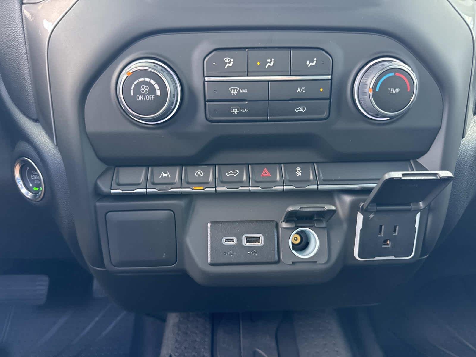 2026 Chevrolet Silverado 1500 Custom - Photo 15
