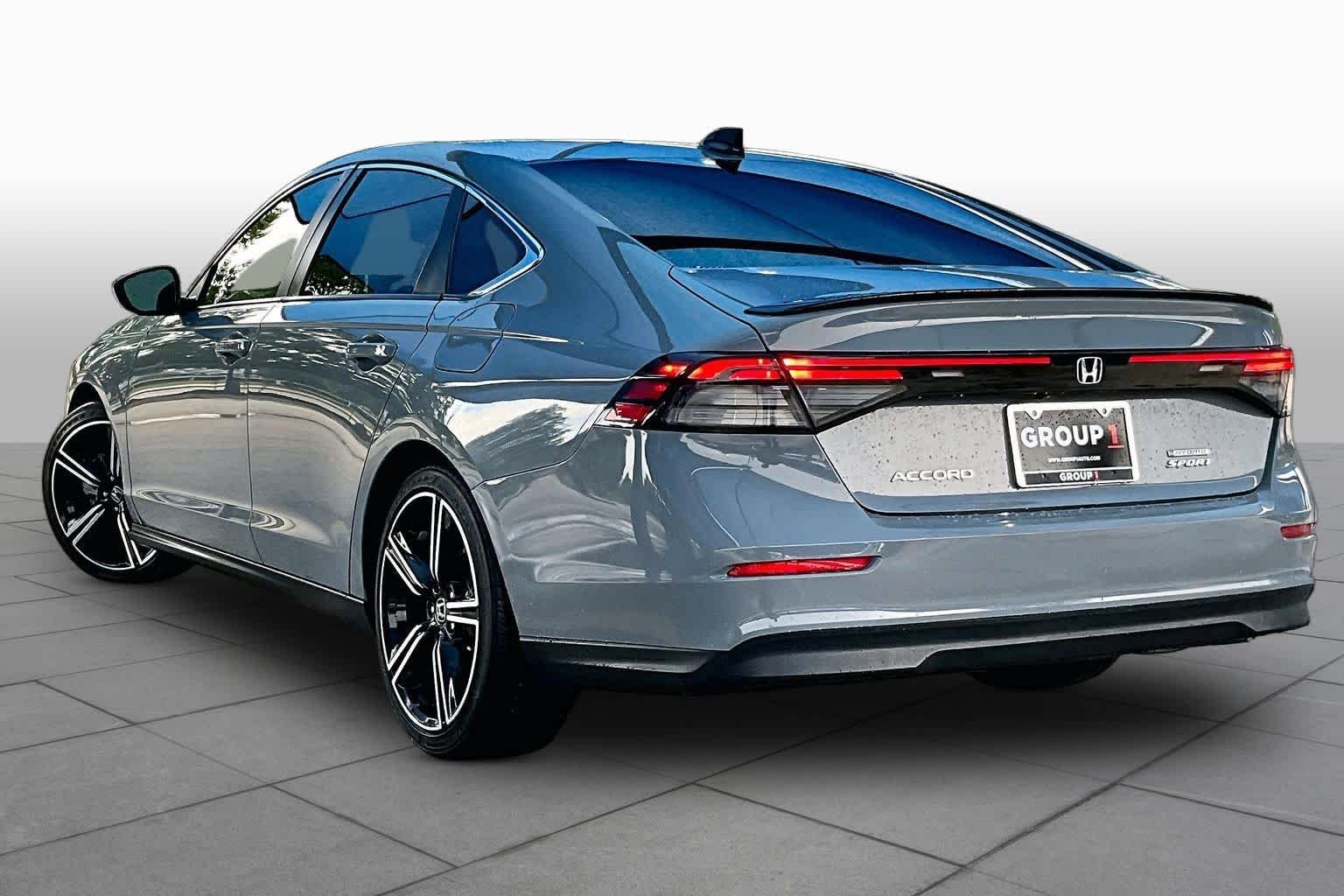 Used 2023 Urban Gray Pearl Honda Sport image 12