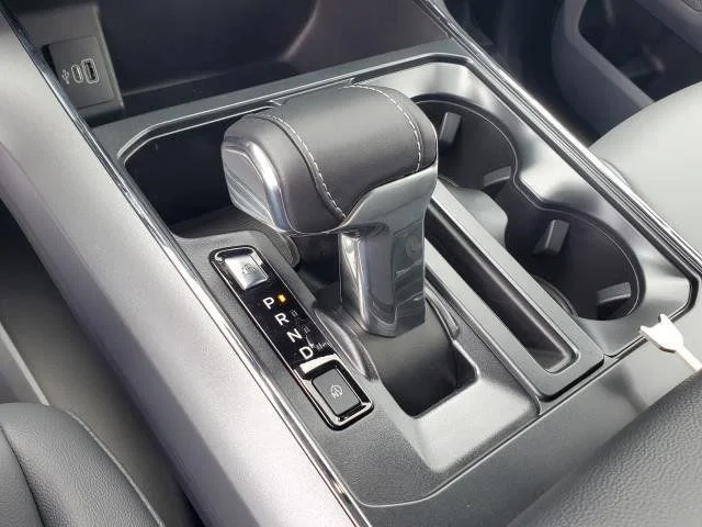2025 Ford F-150 Lightning Flash - Photo 28