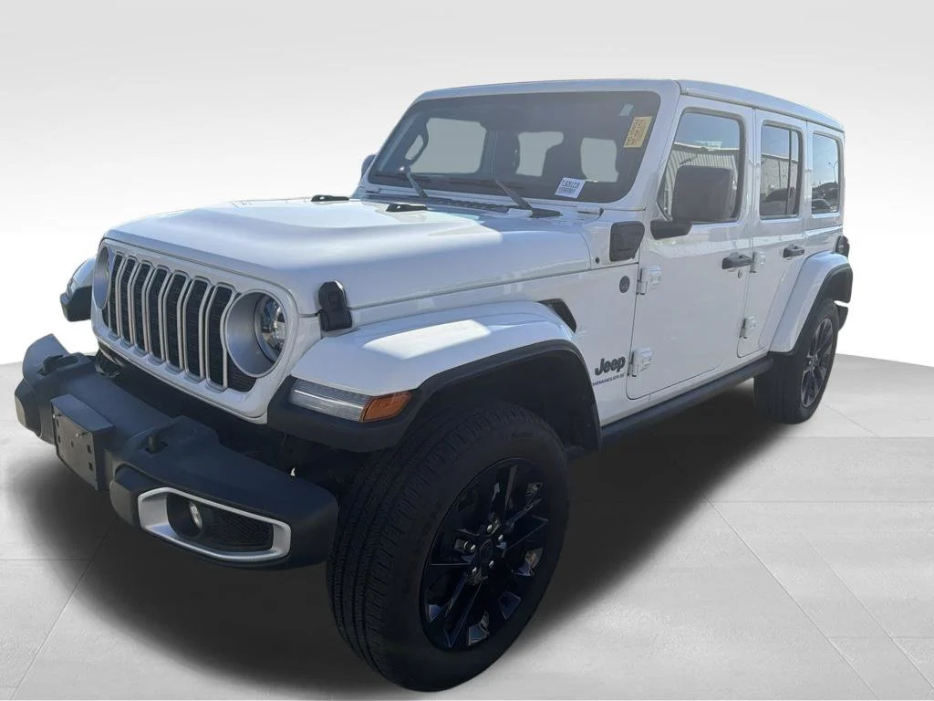 Used 2025 White Jeep Sahara 4xe image 5