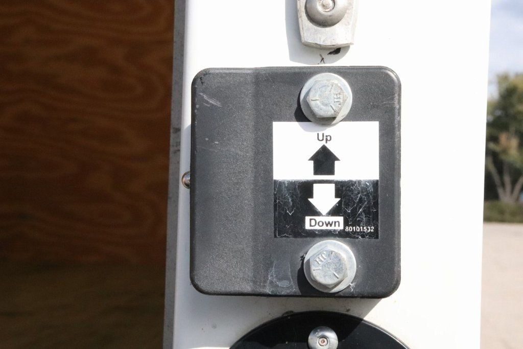 2023 Chevrolet Silverado 5500XD - Photo 17