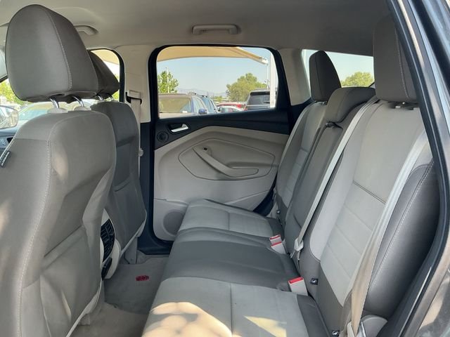 Used 2015  Ford SE image 19